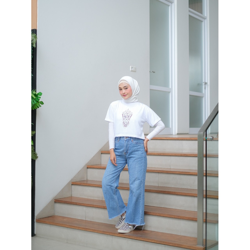 Baju Atasan Wanita Terbaru Kaos Crop Top COTTON METAMORF