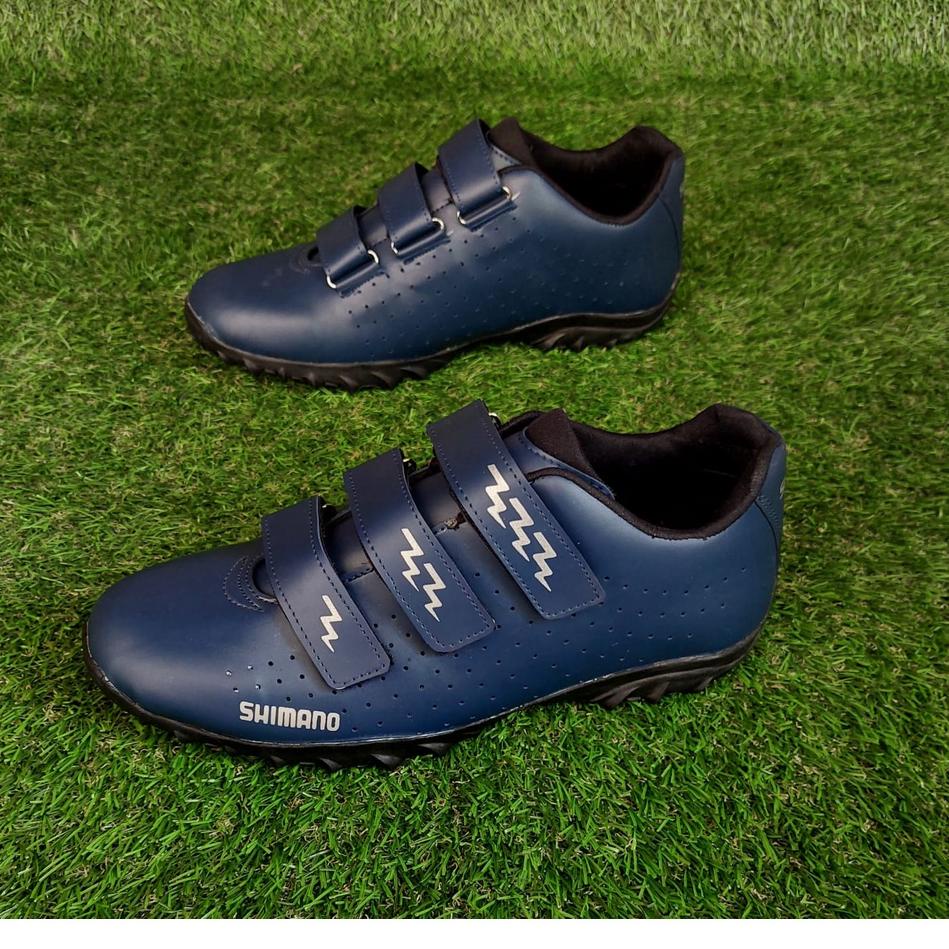 Modern.. Sepatu sepeda shimano. sepatu gowes