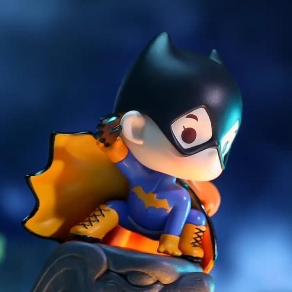 Pop Mart DC Justice League Batgirl