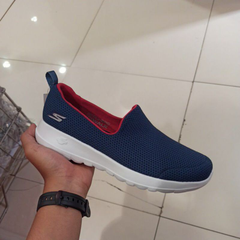 SKECHERS GO WALK JOY