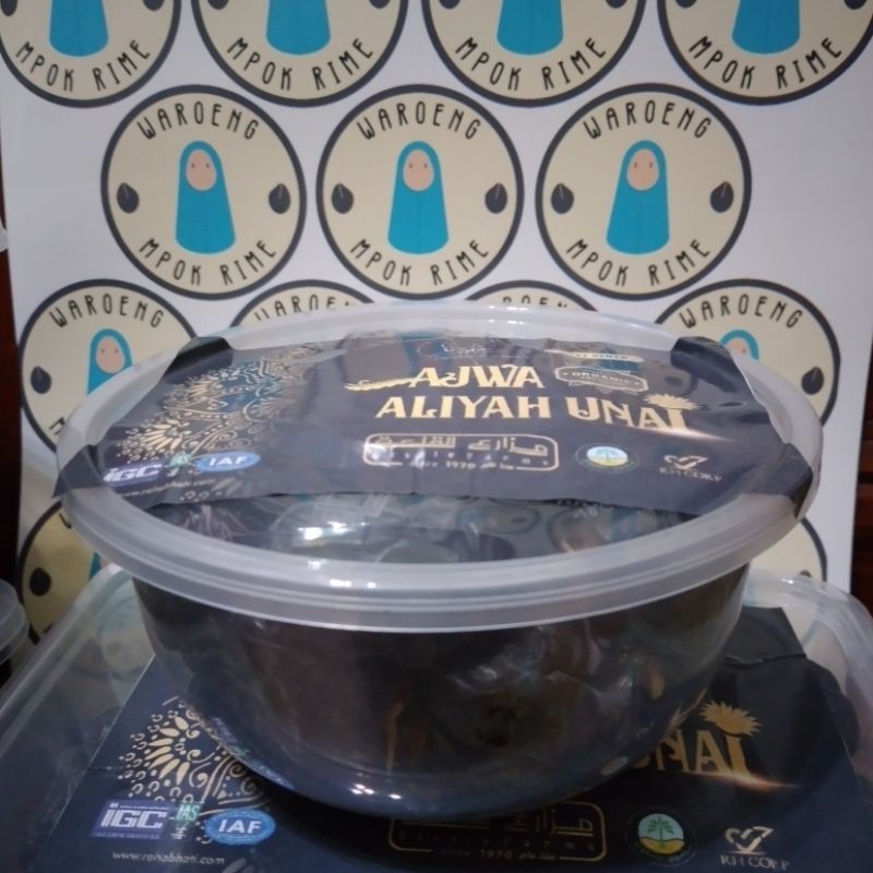 

Kurma Ajwa Aliyah UNAI grade 1+ organic.re-packing 250 gram