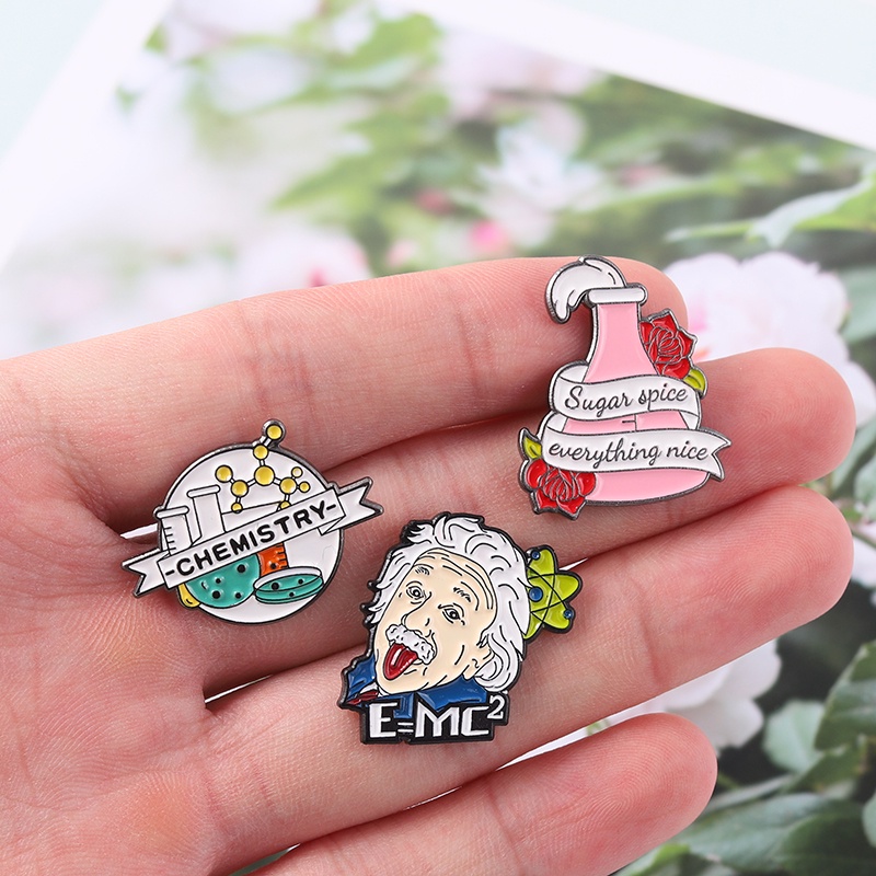 Creative Science Formula Enamel Pin Scientist Badge Brooch Lapel Pin Gift for Science Lover