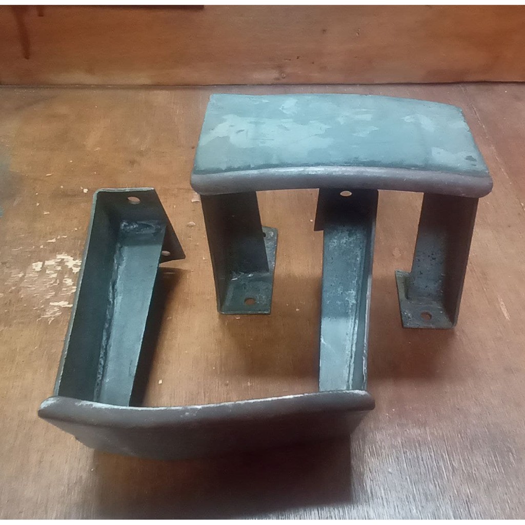 Land Rover Military Series Rear Bumperette 568908