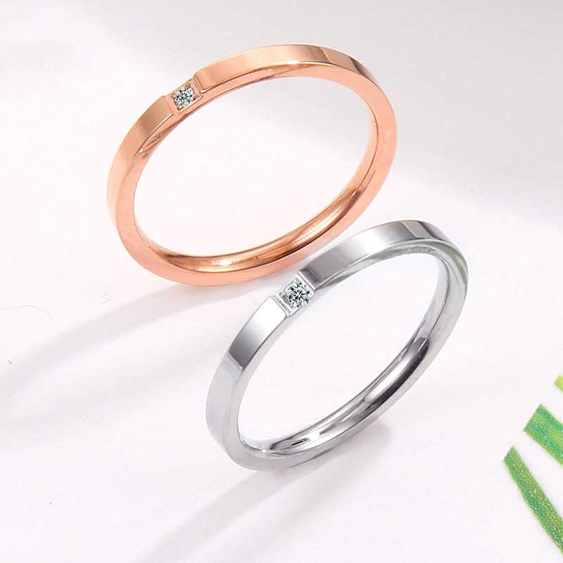 Cincin Berlian Bahan Titanium Steel Warna Silver / Rose Gold Gaya Korea Untuk Wanita