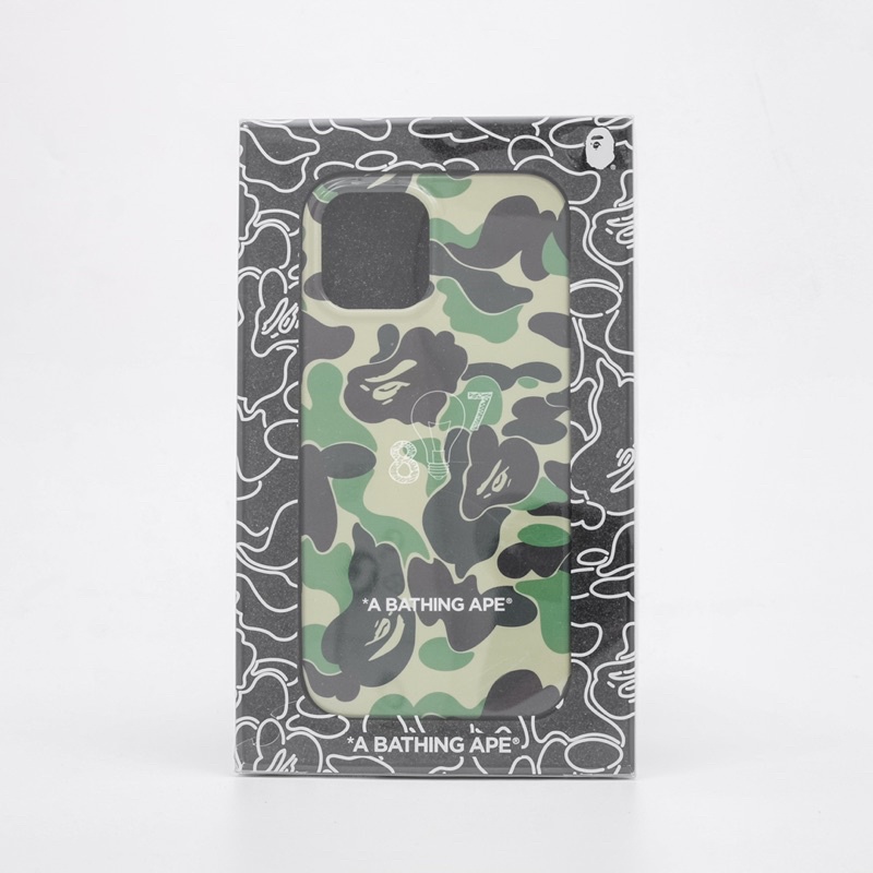 A Bath. Ape ABC Camo Iphone 11 Pro Case Green