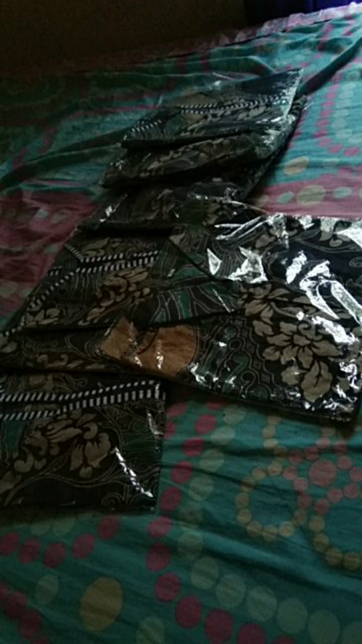 Maura Couple - Sania Ruffle Batik Couple Ori Ndoro Jowi Garansi Termurah Shopee - Batik Modern Solo