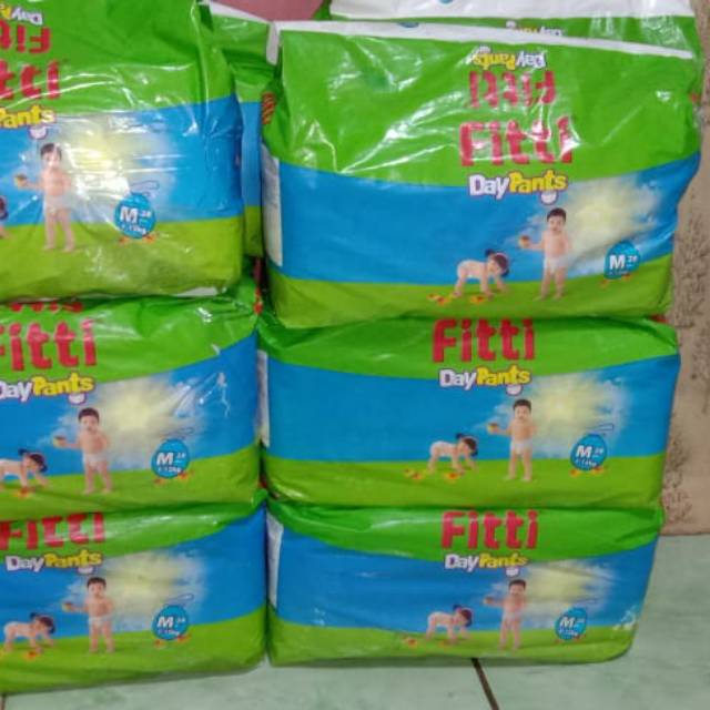 Diapers fitti size M