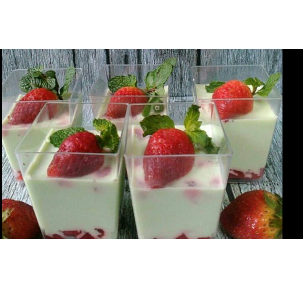 

PUDING CUP CREAM STROWBERRY