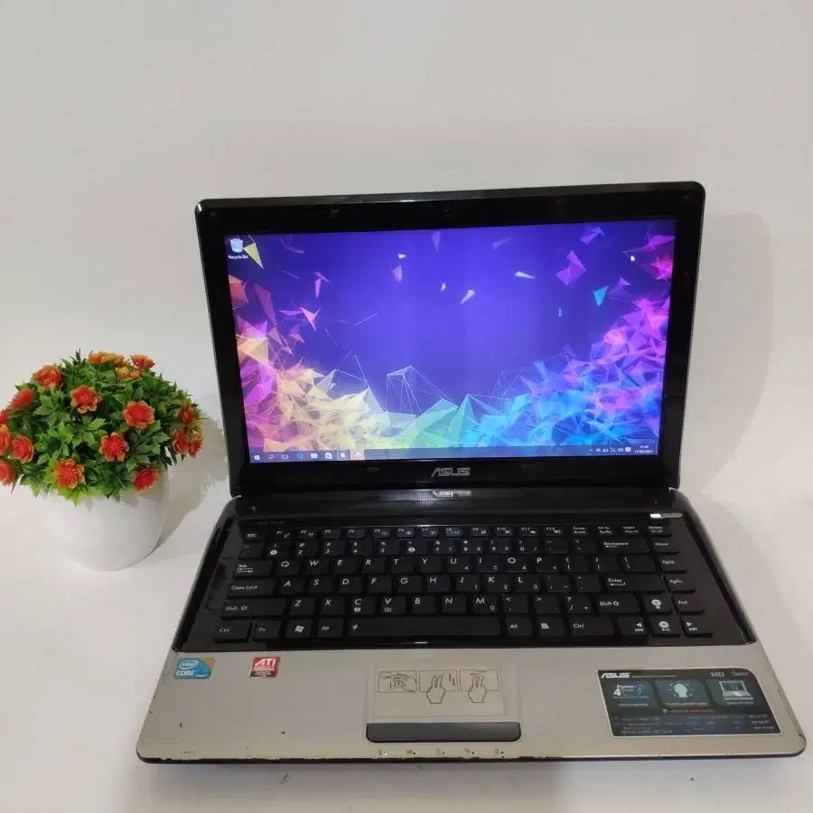 Asus Core i7 RAM 8GB HDD 500GB VGA AMD RADEON BEKAS-SECOND