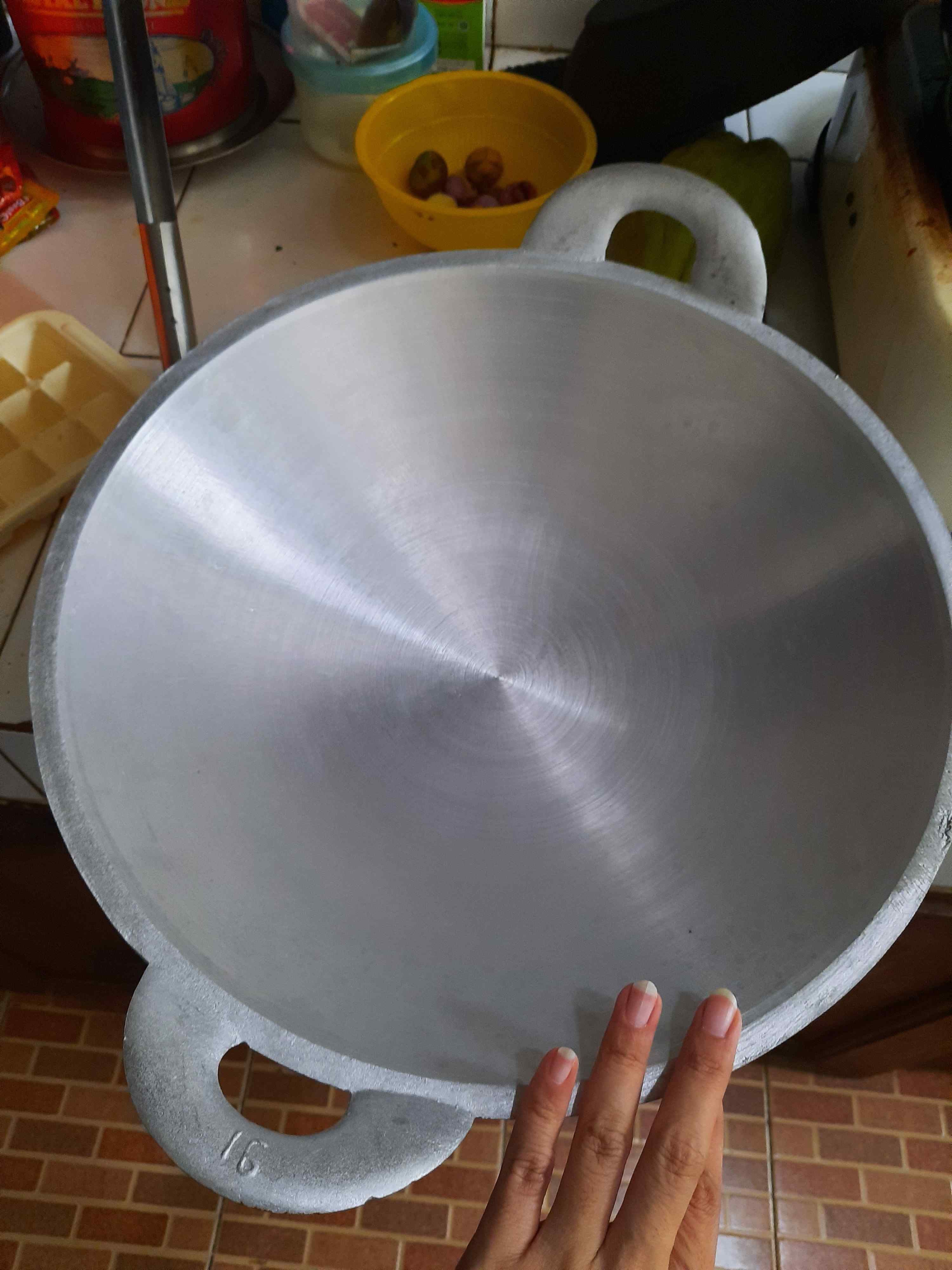 Kuali - Penggorengan No. 16 Cap Tiga Roda