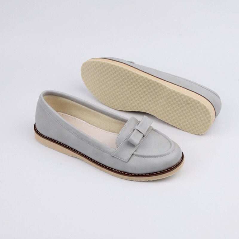 [SIAP KIRIM] BRShoes3 Abu Sepatu Kerja Casual Flat Wanita