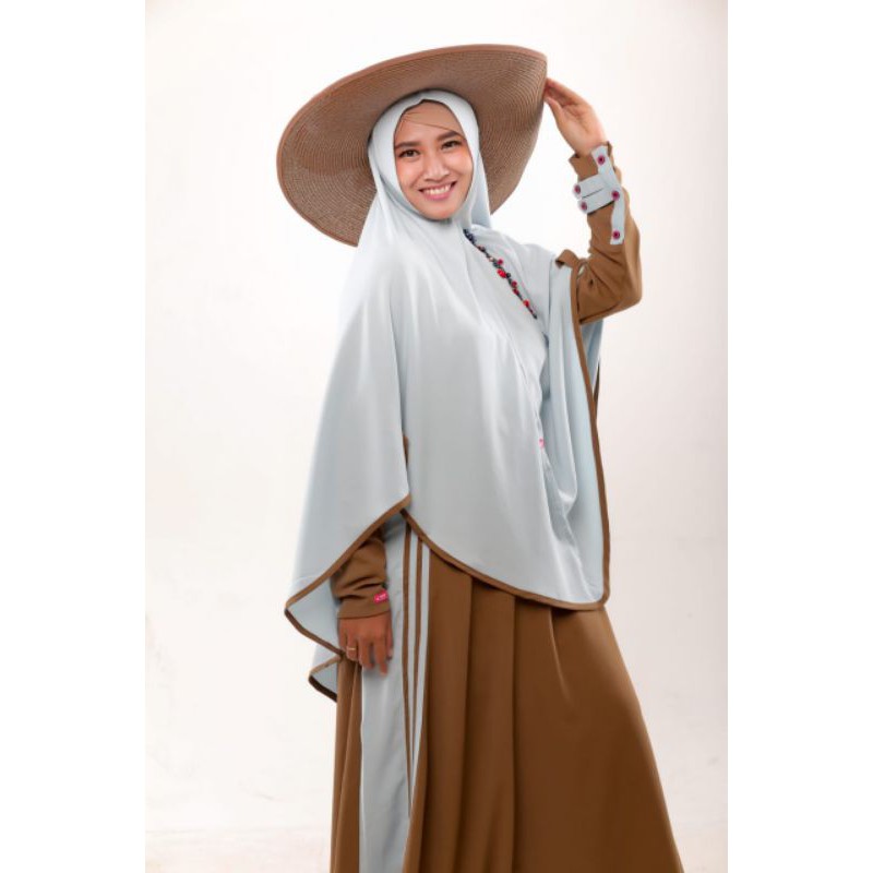 set dress qaisha by Aulia