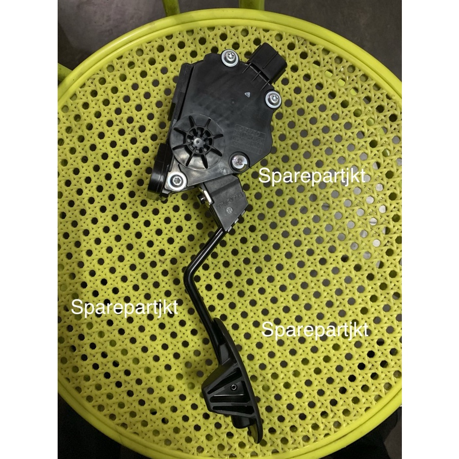 Pedal Gas Innova Reborn Fortuner VRZ Hilux Revo 78110 0K040