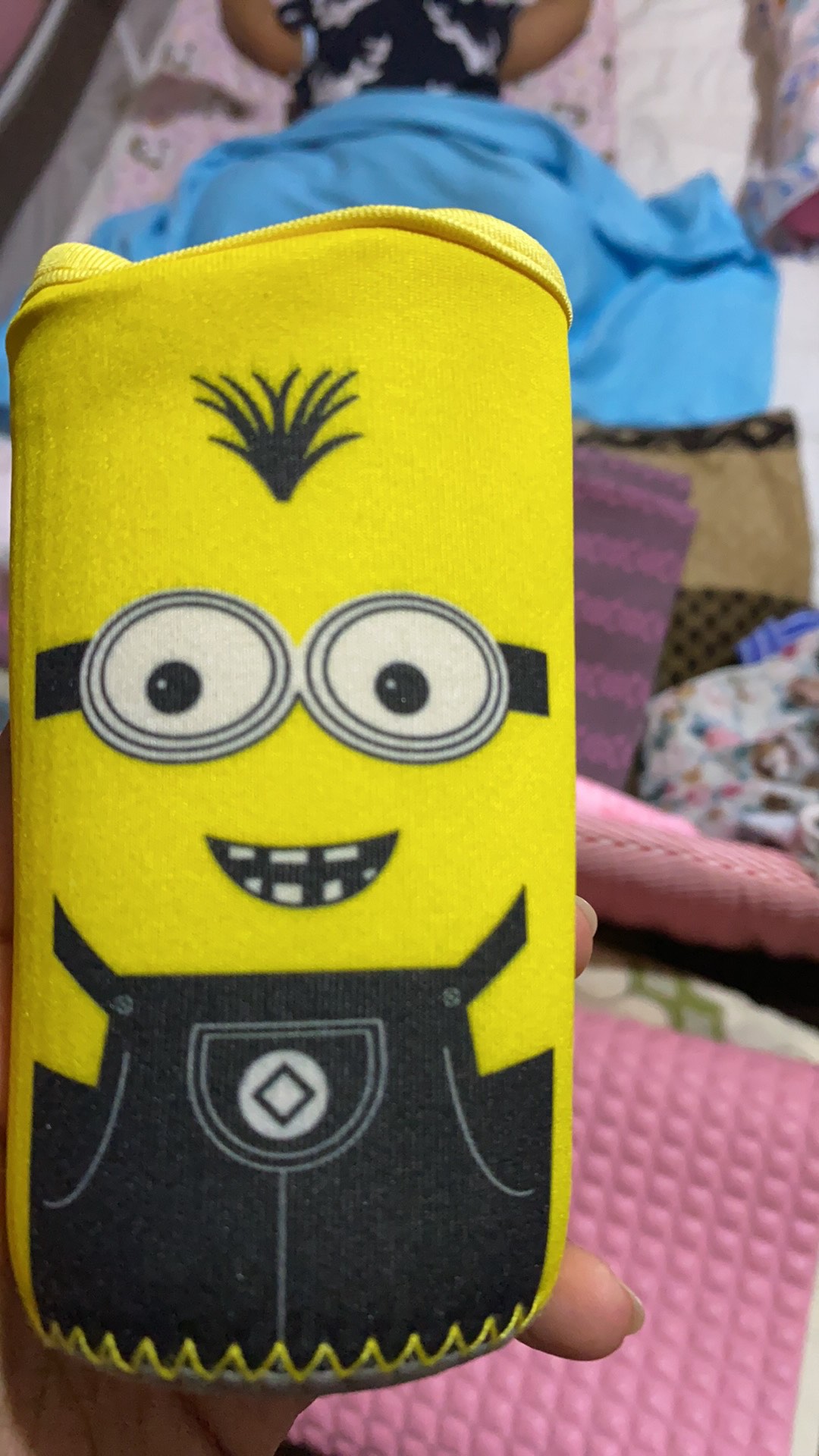 Tgb Botol Minum Kaca Dengan Handle Sarung Karakter