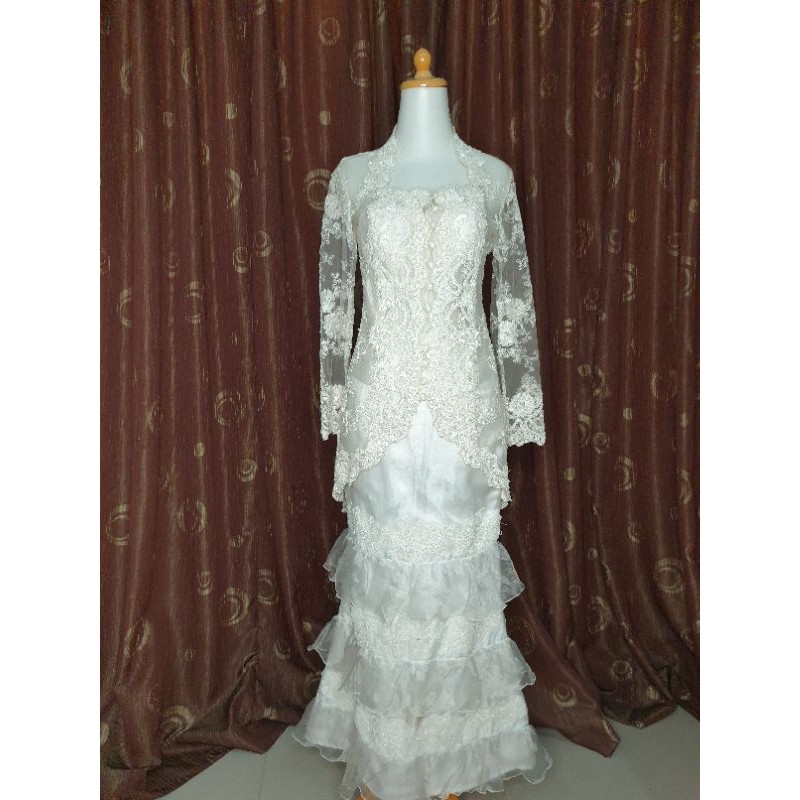 Preloved kebaya pengantin / kebaya payet / kebaya putih