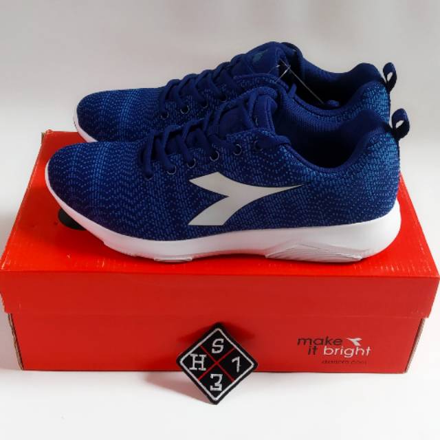 DIADORA X RUN LIGHT 4