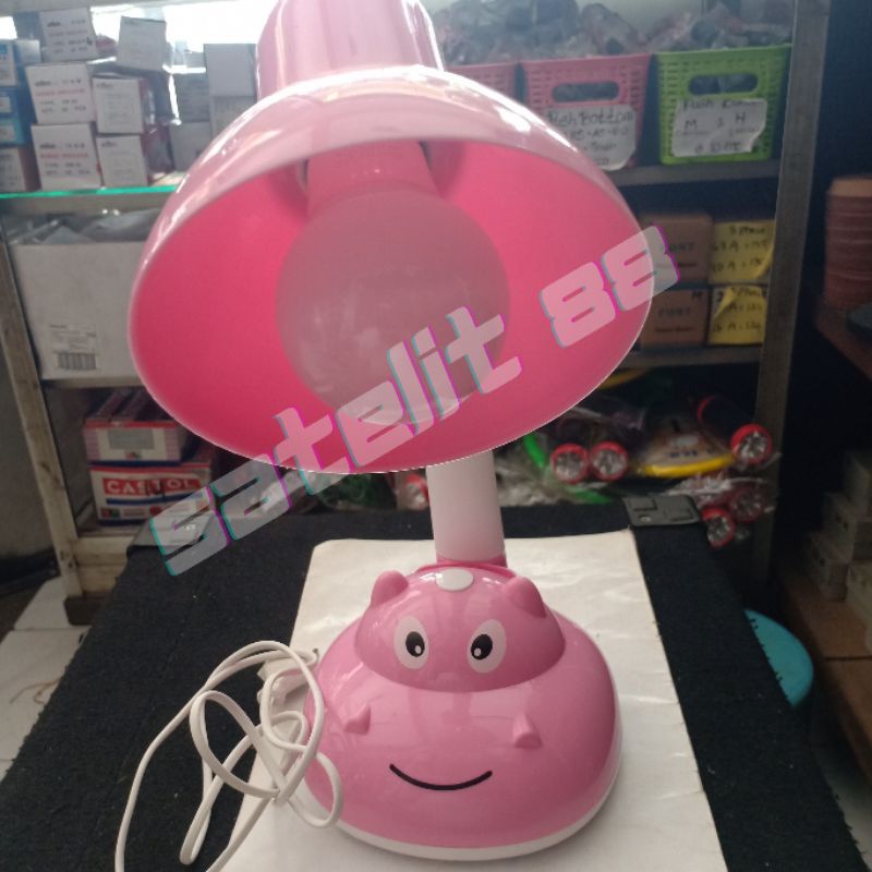 LAMPU BELAJAR KARAKTER REIDA