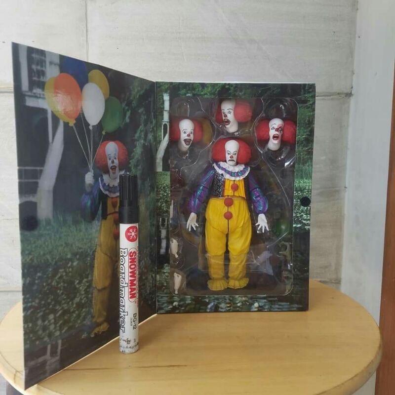 Mainan action figurePennywise IT 1990It pannywise neca ultiit the movieby necatinggi