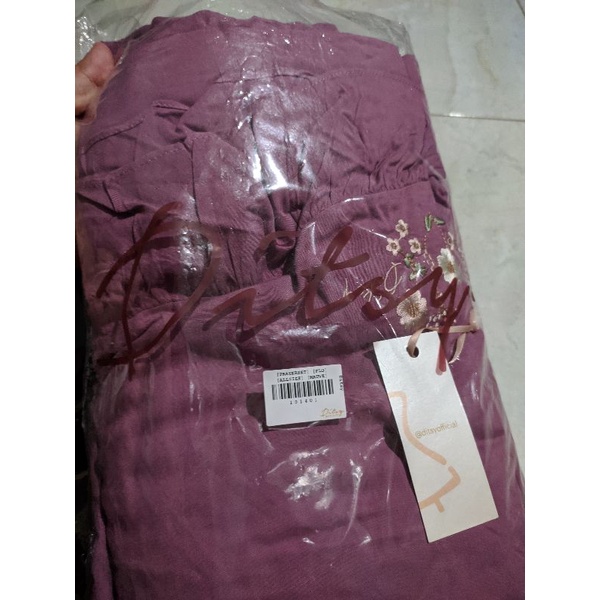 Ditsy Juli Prayer set bundling Lilura Dark Olive