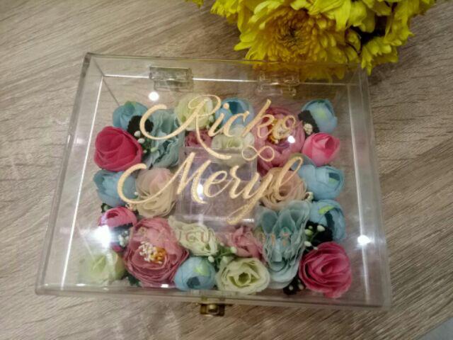 Kotak Cincin Pernikahan/ Purple Wedding Ring Box