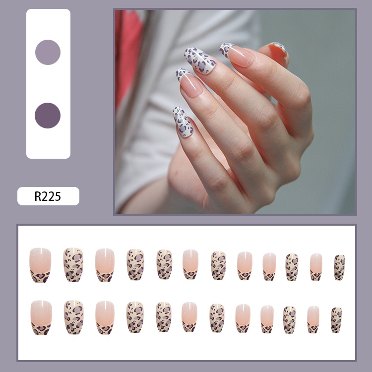 24pcs / Set Kuku Palsu Jelly Dengan Perekat Untuk Nail Art