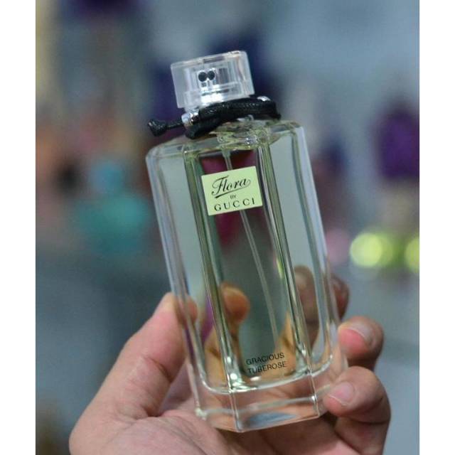 Parfume Gucci Flora Tuberose