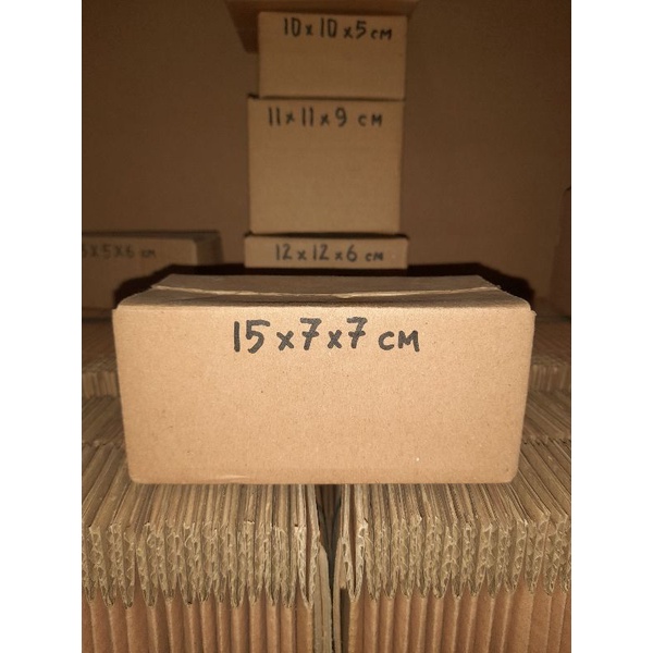 

Kardus 15x7x7 cm baru polos luar dalam