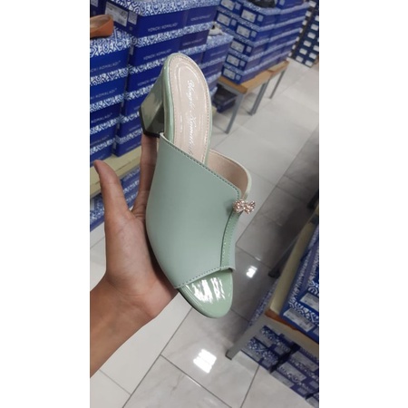 Sandal HEELS WANITA ORI YONGKI KOMALADI