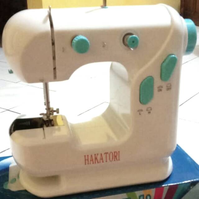 Mesin jahit mini portable YSFM 306 (second)