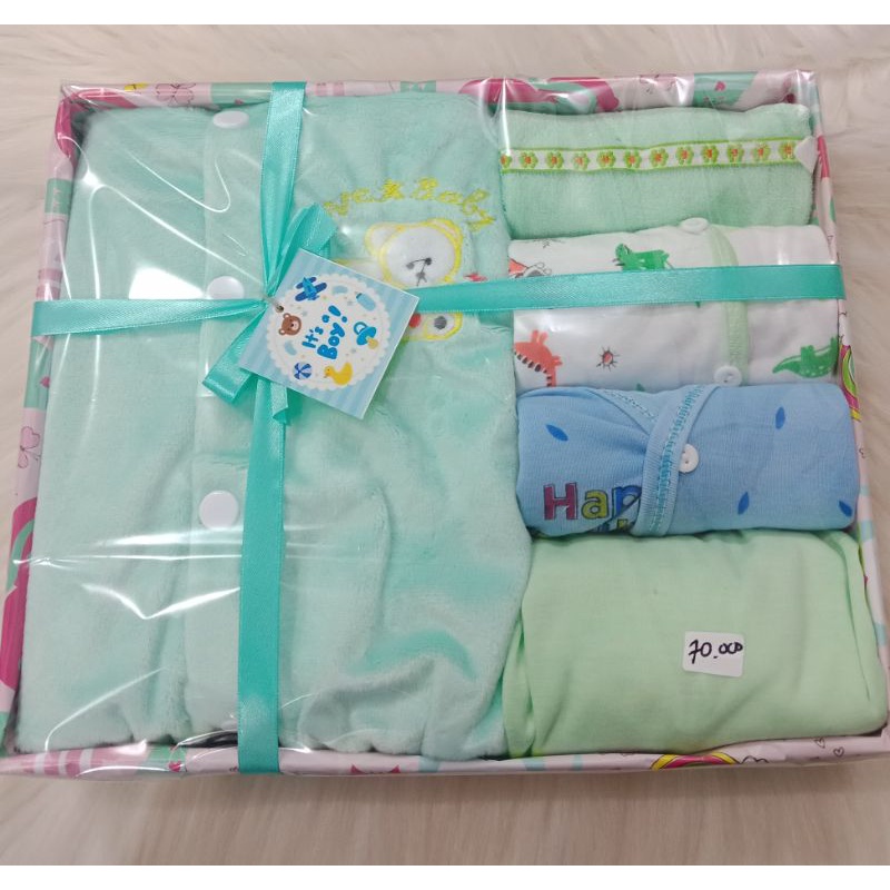 kado bayi  girl dan boy hampers gift box-baby green
