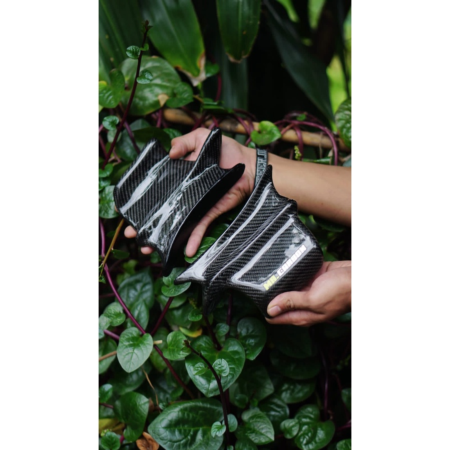 AERO WINGLET WINGSIDE CARBON  AERO FAIRING UNIVERSAL WINGLET CARBON SAMPING