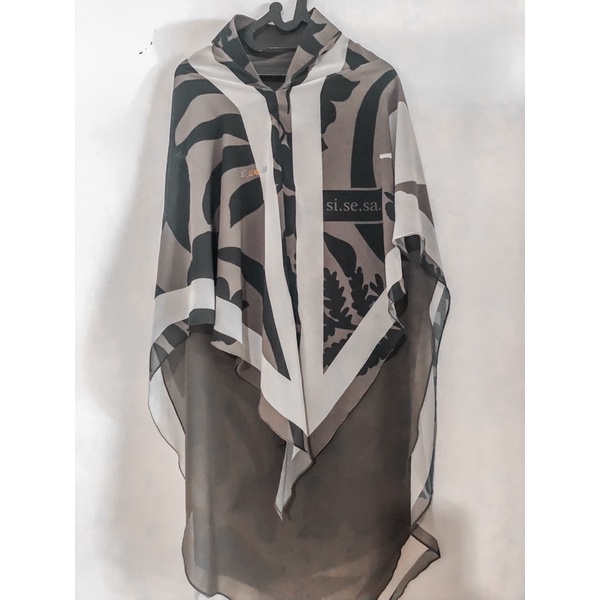 preloved khausah grey limited khimar sisesa