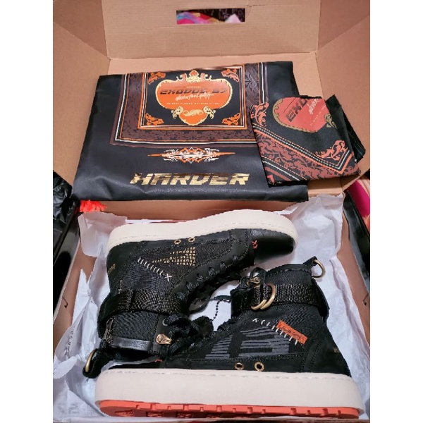 Exodos57 x Nevertoolavish