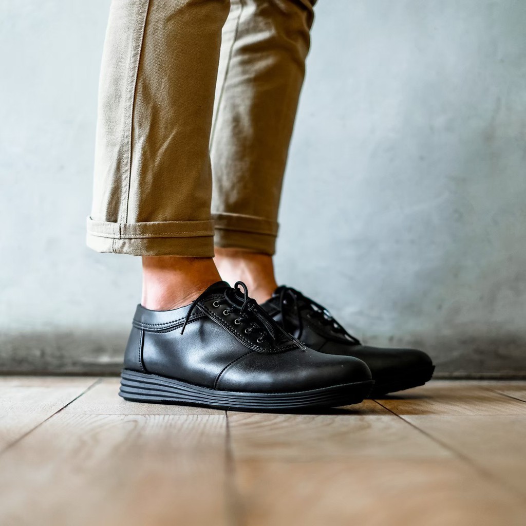 CARLTON BLACK - Sepatu Pantofel Pria Kulit Formal Kantor Kasual Kerja Kuliah Sepatu Pantopel Cowok Oxford Original