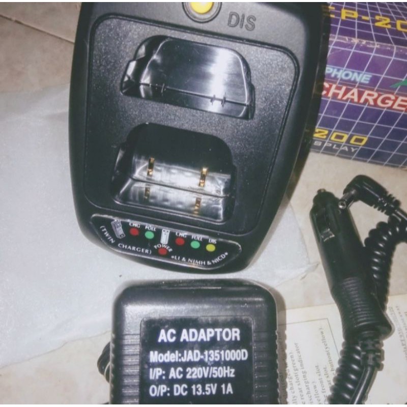 PHONE TWIN CHARGER ADAPTOR DC 13,5V 1AMPER