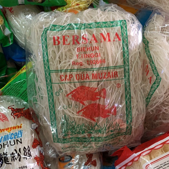 

Bihun medan cap dua ikan