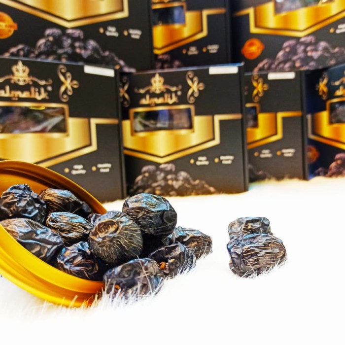 

Kurma Ajwa Grade C 1 kg Kurma Nabi Asli Kurma Ajwa Grosir