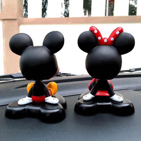 Boneka Figure Miniatur Pajangan Mobil Mickey mouse Minnie Mouse