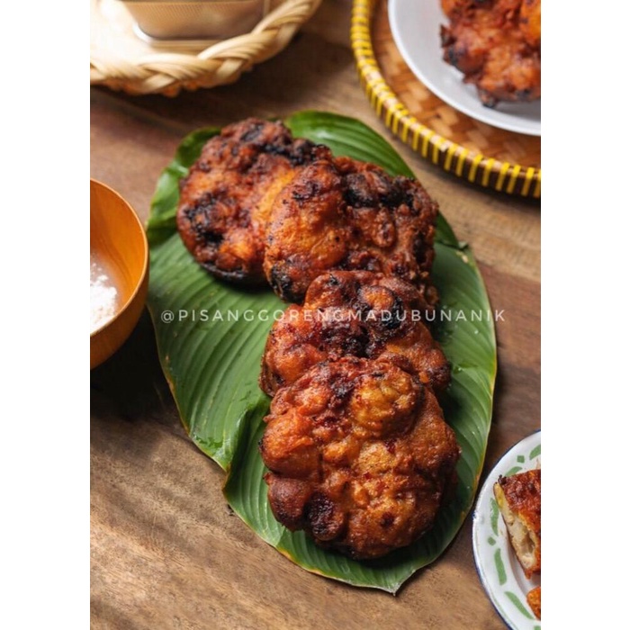 

Nay / 25 Pcs Pisang Goreng Madu Bu Nanik (Resmi) Kualitas Terbaik