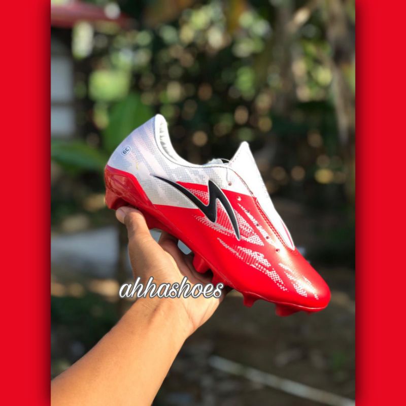 sepatu specs sepatu bola sepatu futsal specs kw