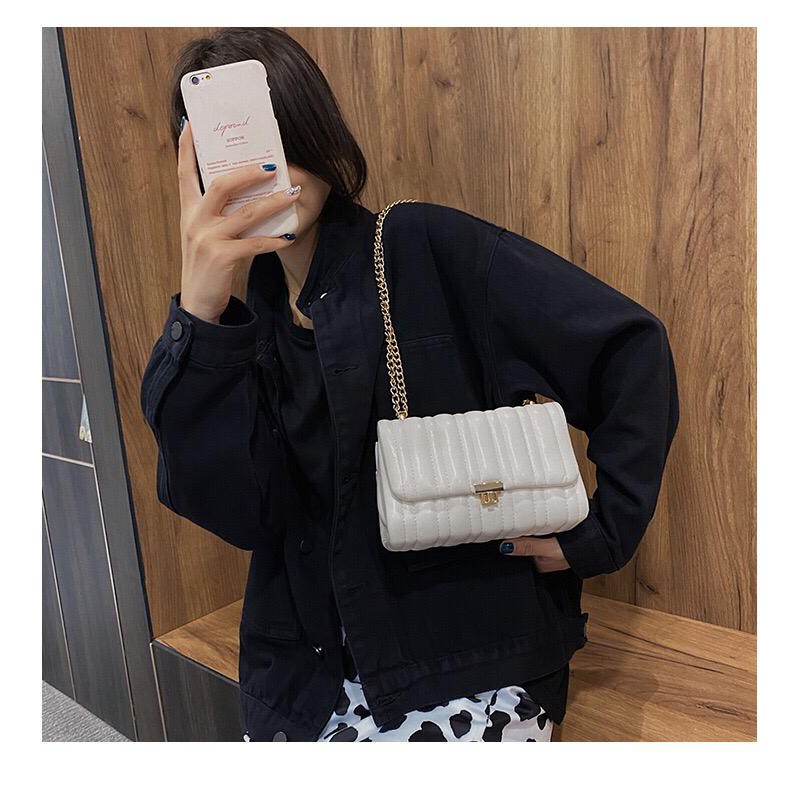 BJ15383 - BLACK/GRAY/PINK/WHITE - TAS PESTA CLUTCH SLEMPANG TALI RANTAI ELEGAN STYLISH FASHION WANITA IMPORT TERBARU TERMURAH TERLARIS BAGSTORE JAKARTA BQ3189 JT90630 LT1819 ELJ5383 GT1786 JT06247 CR7655