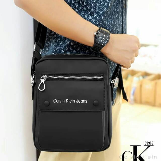 TAS SLING BAG PRIA IMPORT BATAM CK 9966