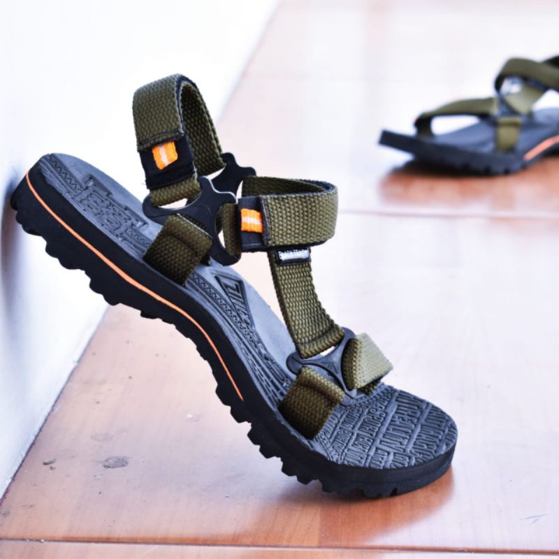 SANDAL GUNUNG PRIA // WANITA // NEW DASCHA // SANDAL GUNUNG OUTDOOR // SANDAL HIKING ANTI SLIP UKURAN 39-43