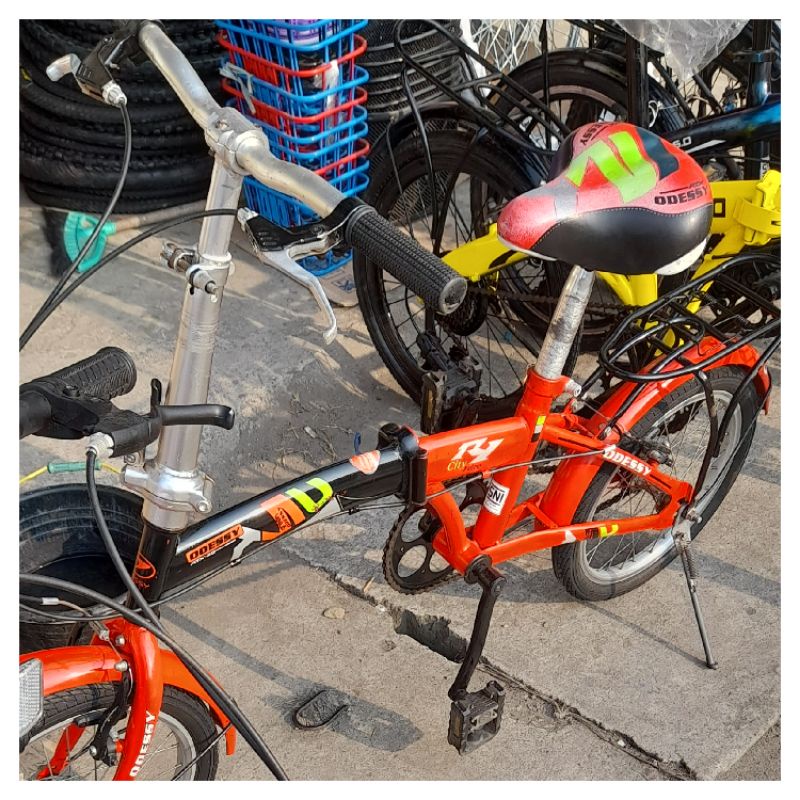 Sepeda Lipat 16" Bekas Merk Odessy  R1City Original