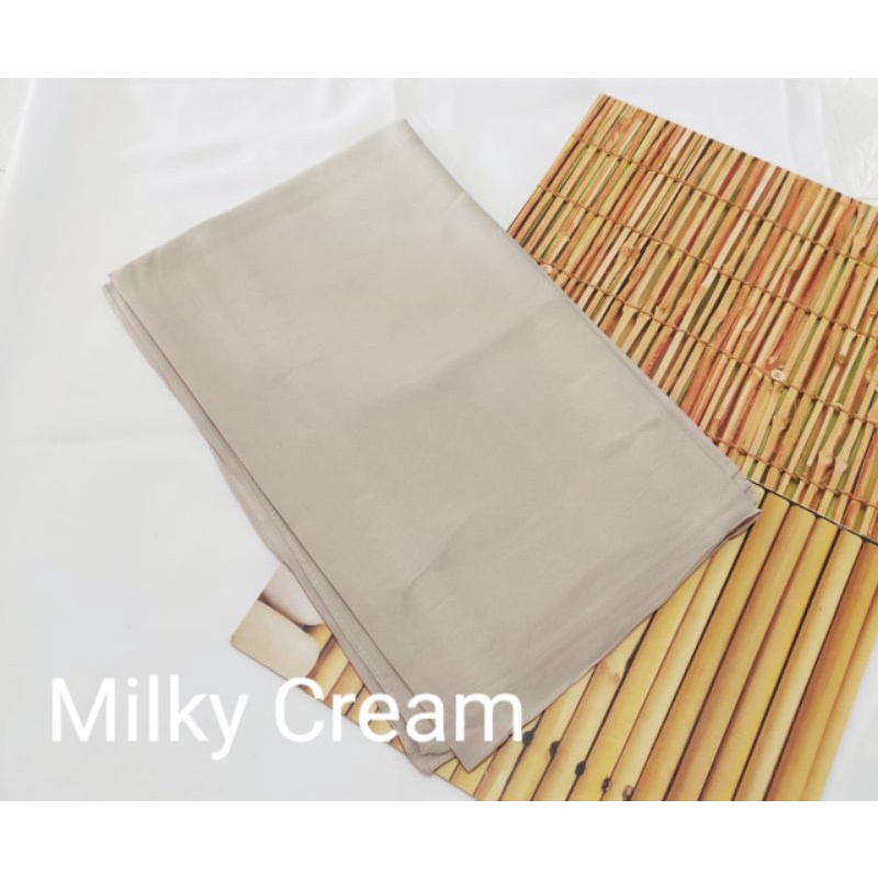 [175X75 CM] Jilbab Pashmina Polos Crepe Diamond Italiano Umama-Milky