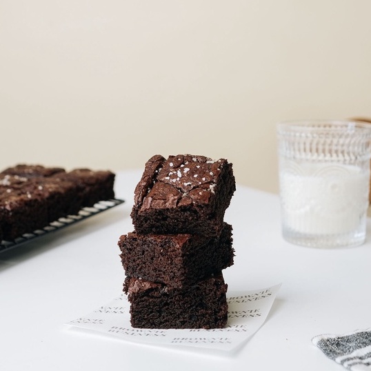 

Caramel Seasalt Brownie