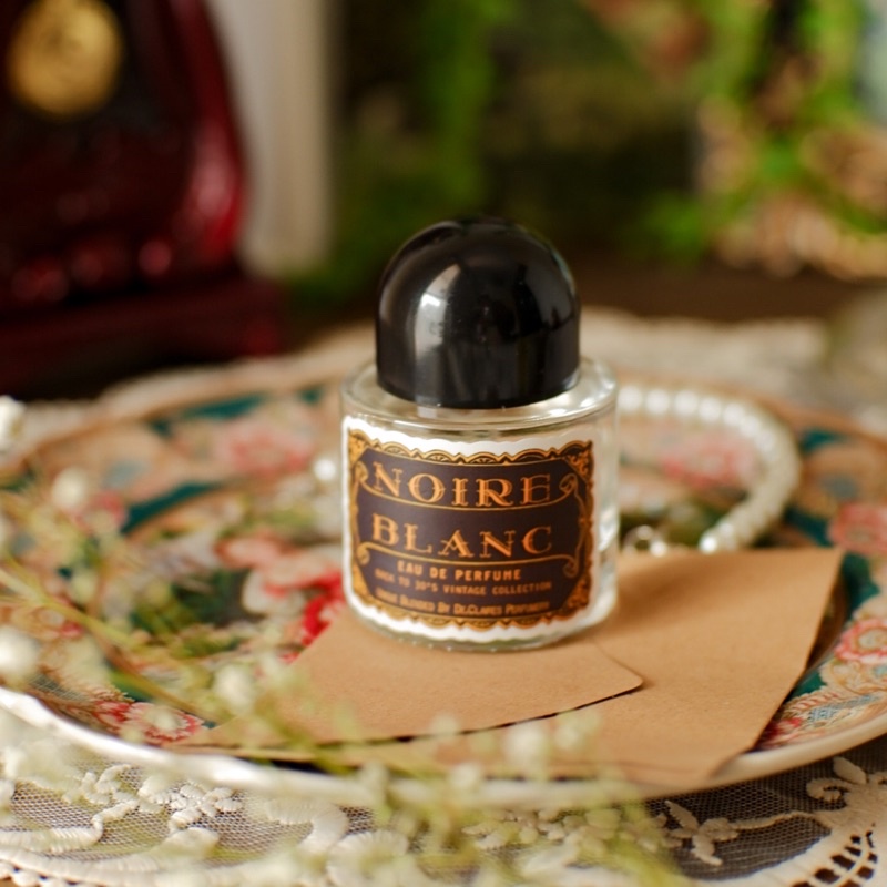 de.claires | Noire Blanc | EDP