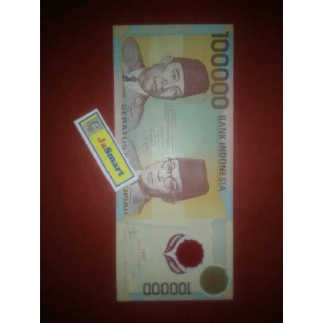 Souvenir Uang Polimer Rp 100000 Bergambar Sukarno Hatta Tahun 1997 Editan kode UKA 1997100K11