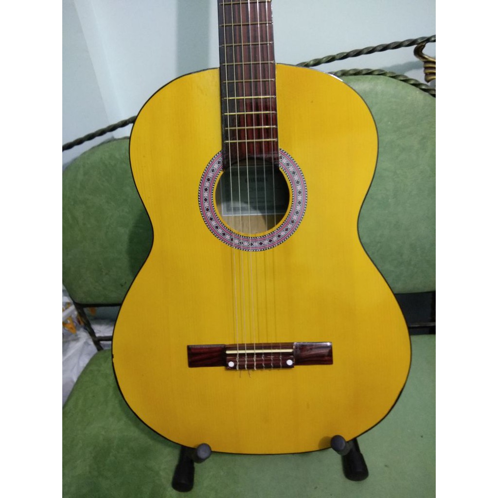 Gitar Classic Merk Yamaha Tipe C315 Senar Nylon Natural Buat Pemula Belajar Jakarta Murah