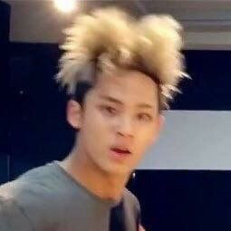 

SIM (surat izin mencintai)